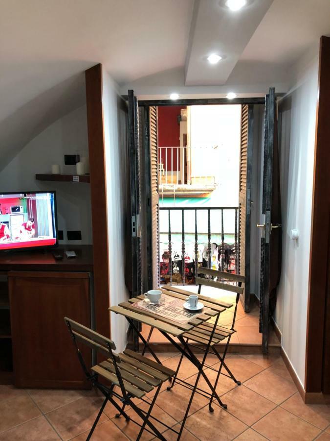 Home In Love: Balconcino Spaccanapoli المظهر الخارجي الصورة